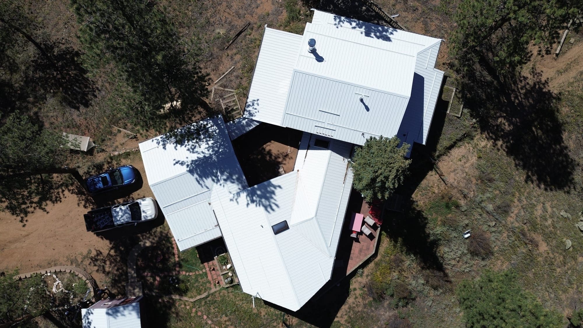 Finished metal roof on a Colorado home