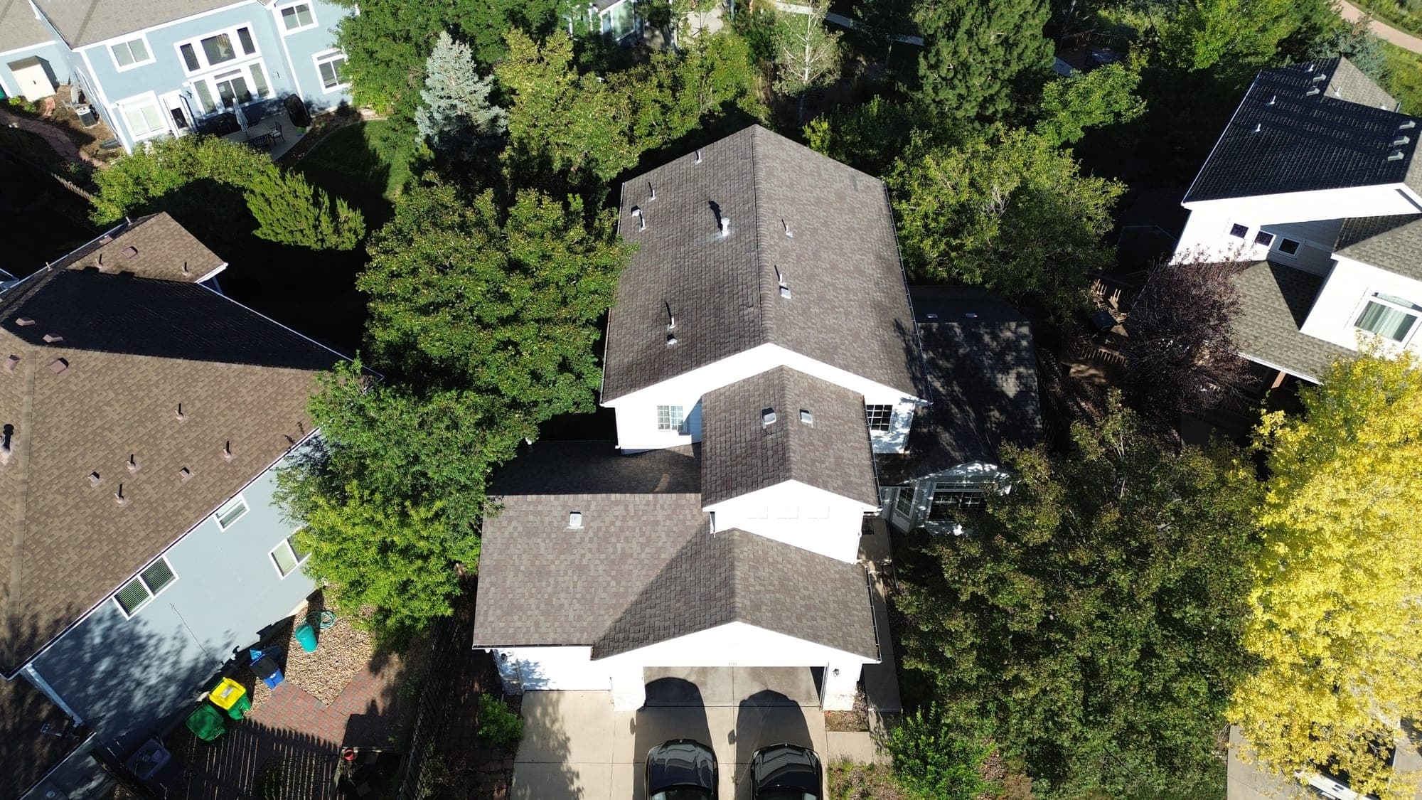 Completed architectural shingle roof on a Colorado home