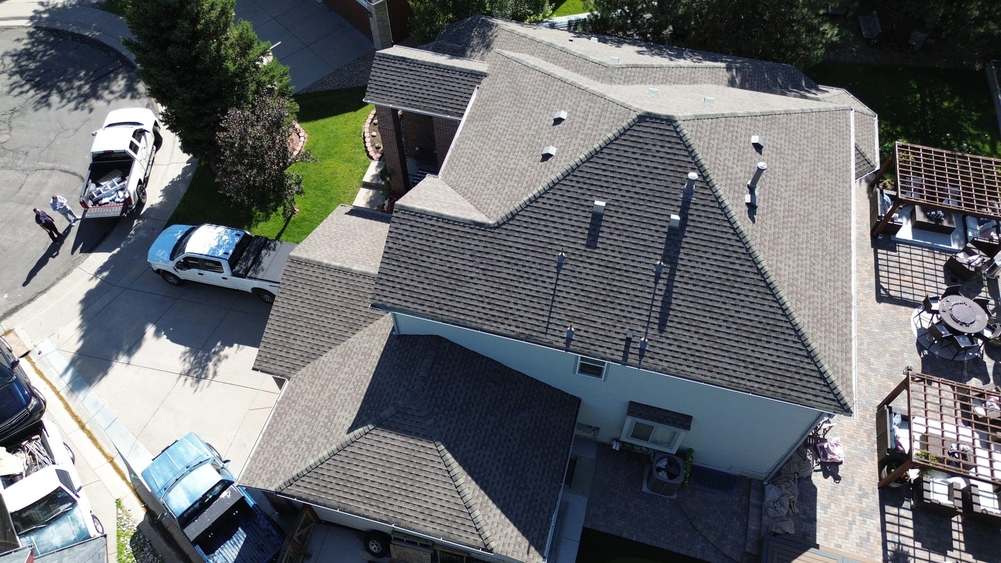 Finished architectural shingle roof